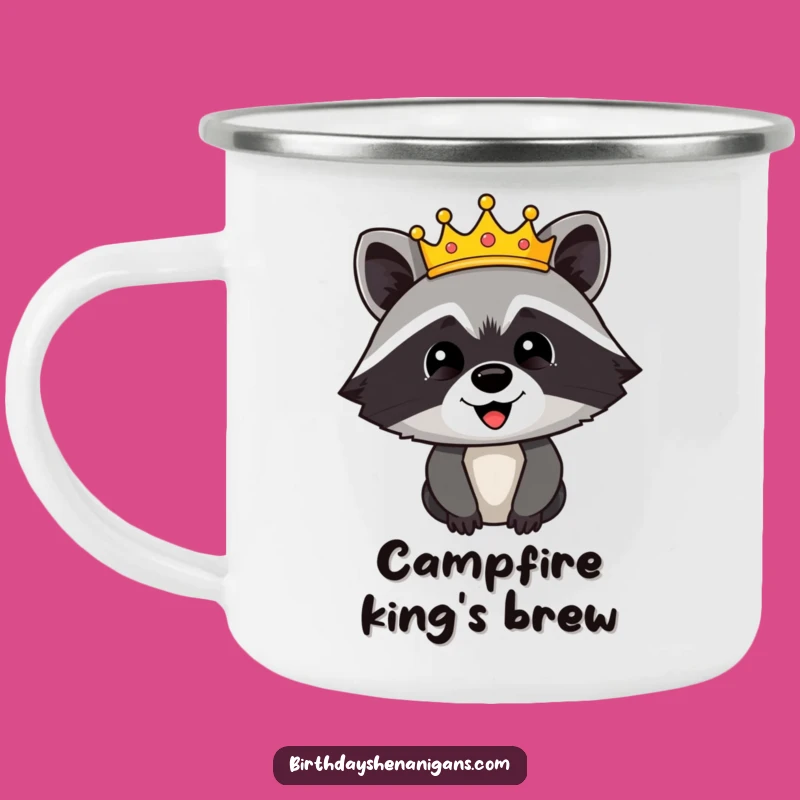 Funny Raccoon Crown Camping Mug: Your Royal Companion for Outdoor Adventures